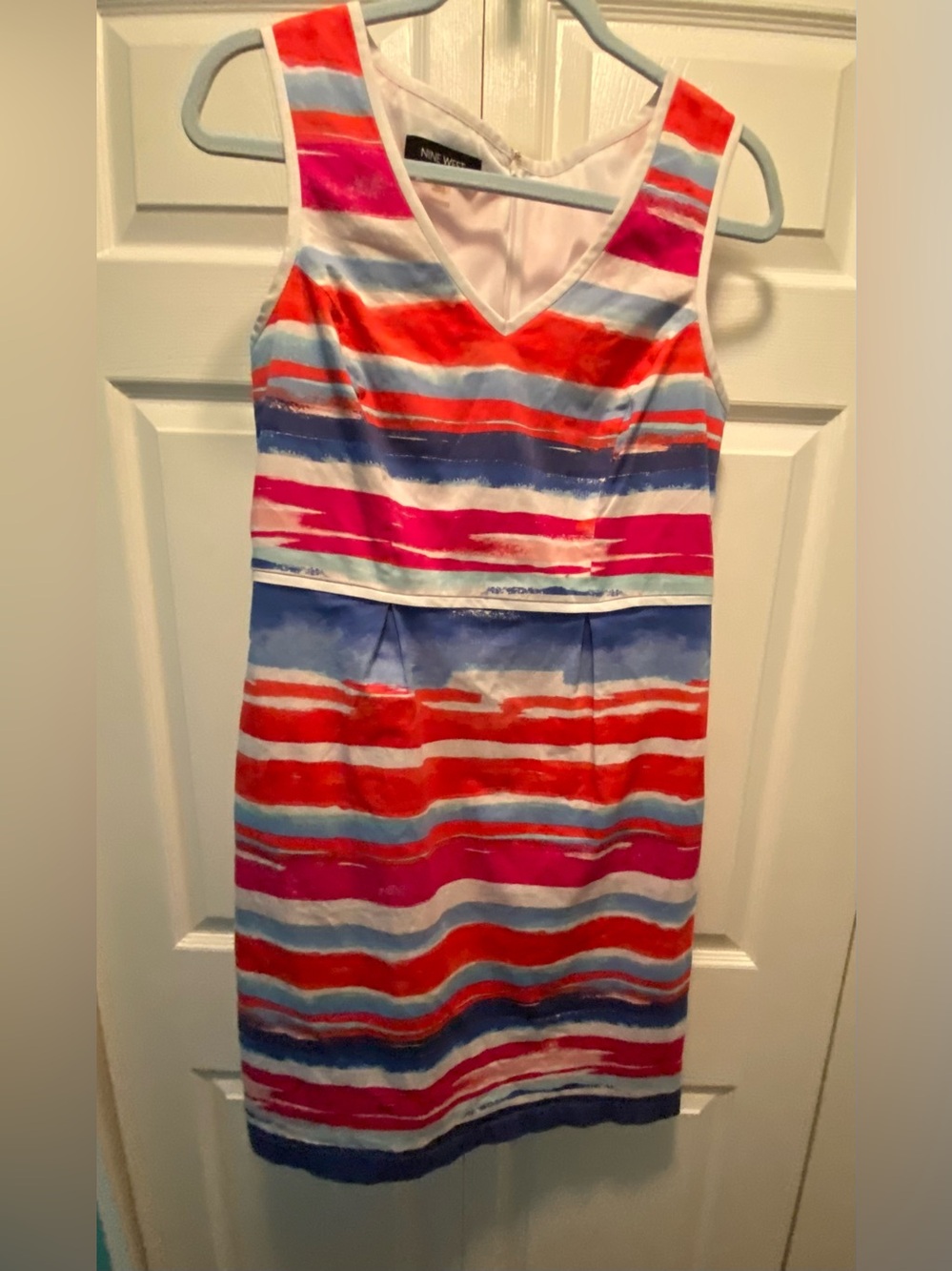Nine West Sleeveless Sheath Dress White w/ Pink, Blue & Red Stripes – Size 10